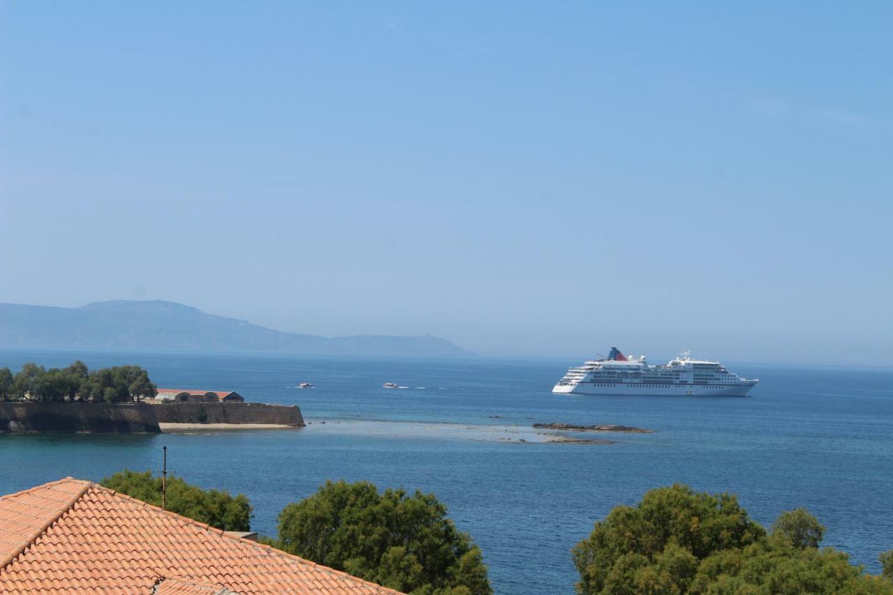 Central Luxurious Apartment With Sea View! Chania  Eksteriør billede